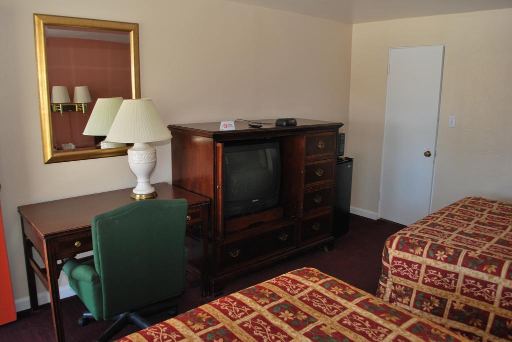 Travelodge By Wyndham Klamath Falls Quarto foto